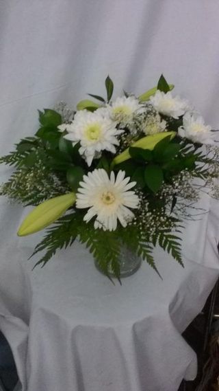vase flowers 4